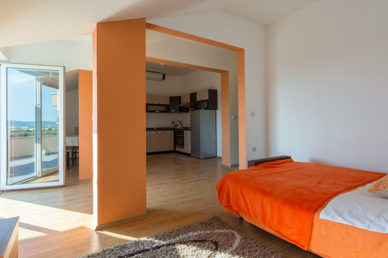 Apartments Lotus Sukošan 외부 사진