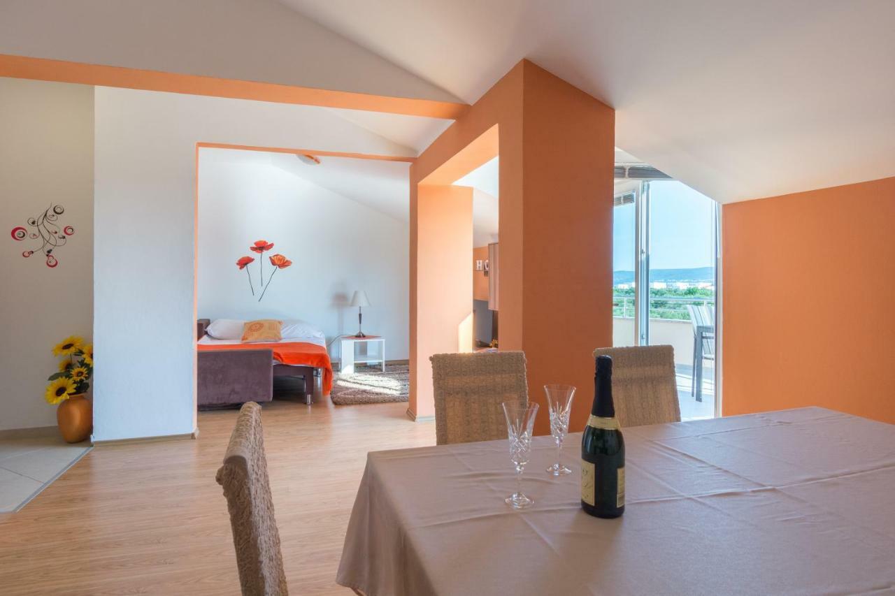 Apartments Lotus Sukošan 외부 사진